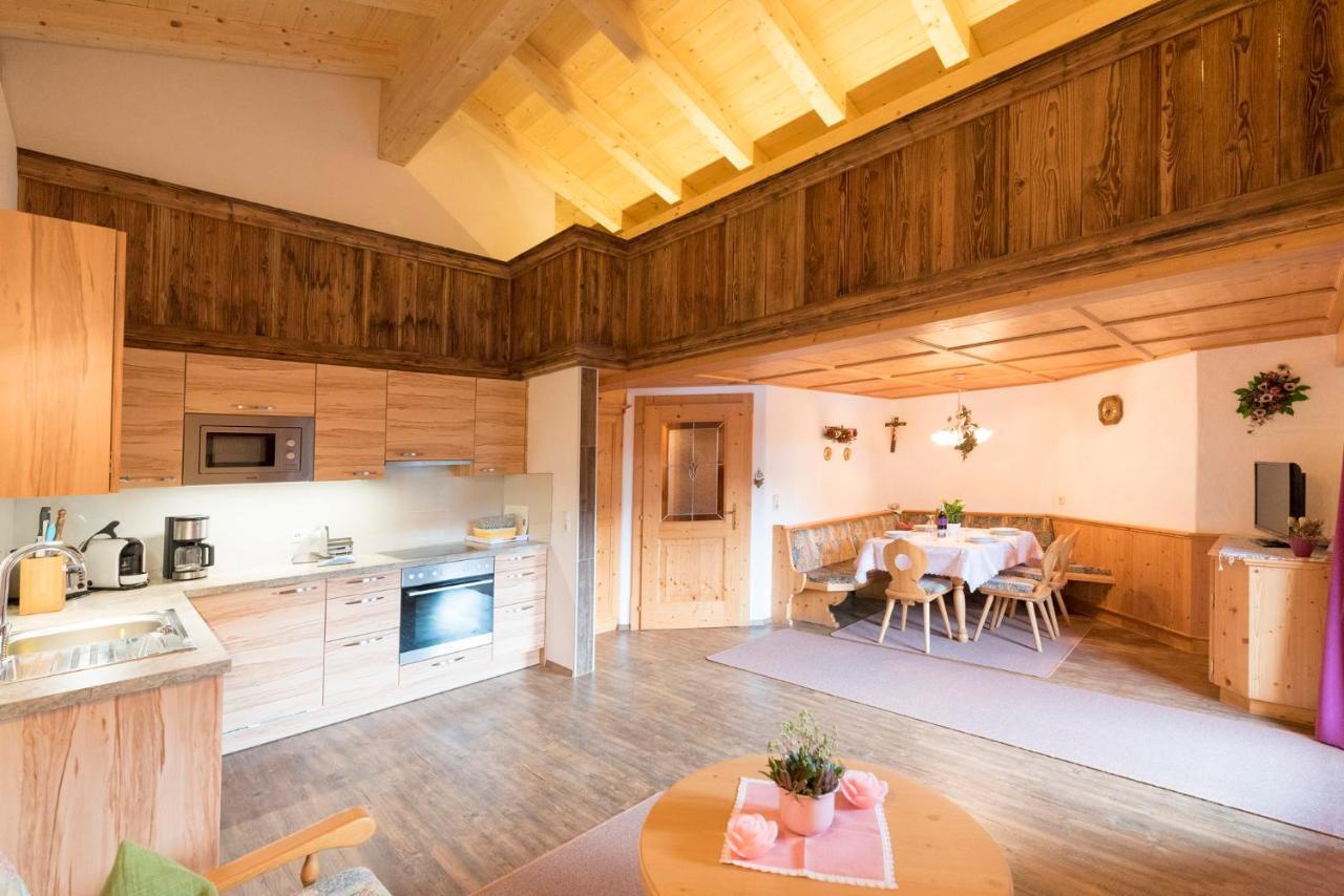 Апартаменты Haus Dorferstuck Альпбах Экстерьер фото